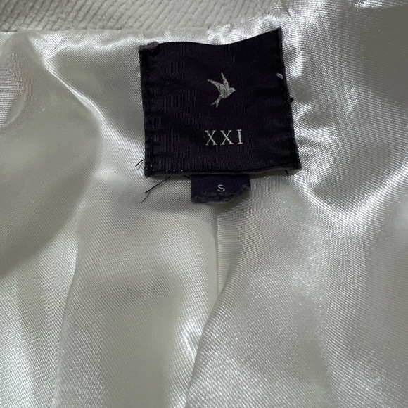 Forever 21 White Dress Coat Size Small - Picture 8 of 9